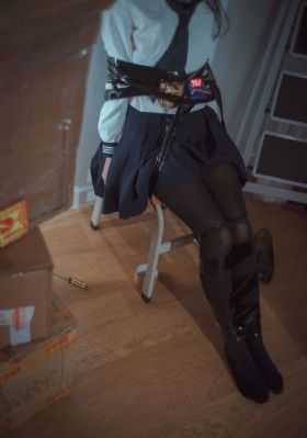 欧美成人免费一区二区社区_720高清迅雷在线观看