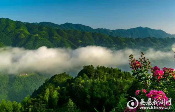 Loudi Xinhua Tianmen scenery